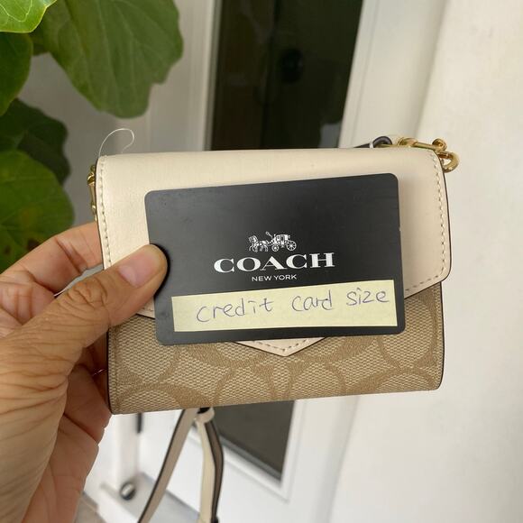 Last 1‼️Coach Mini Envelope Wallet With Strap CU172 Authentic - Picture 9 of 11